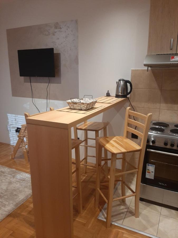 Mali Mokri Lug Belmir Apartment מראה חיצוני תמונה